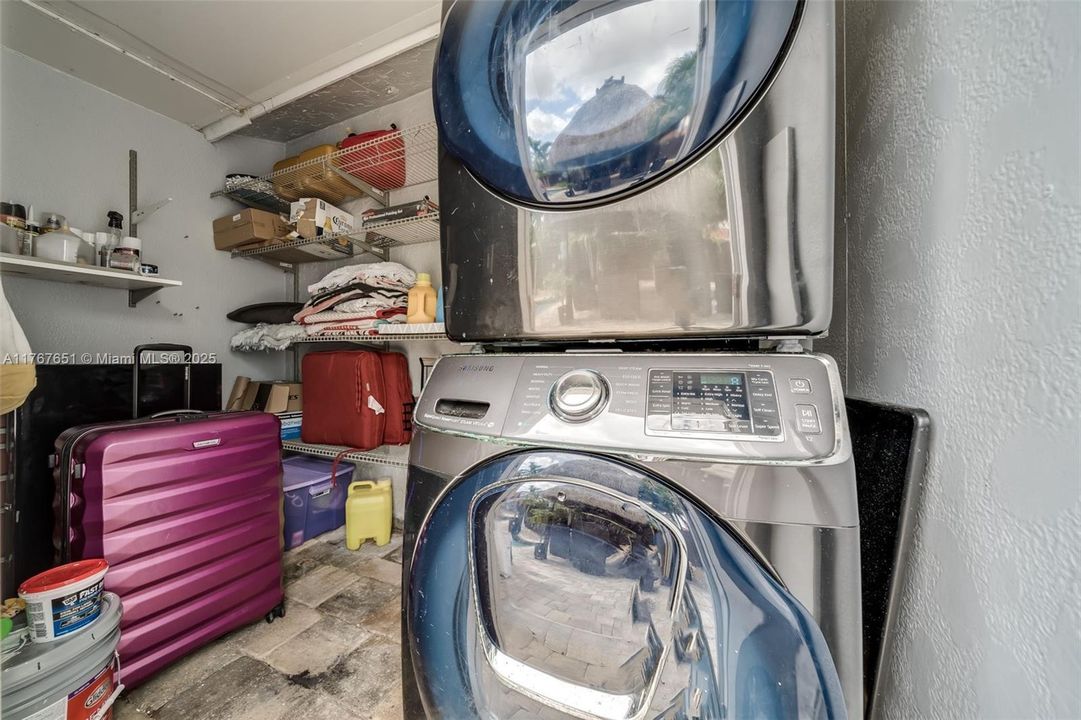 For Sale: $1,350,000 (0 beds, 0 baths, 2156 Square Feet)