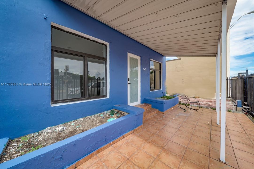 For Sale: $1,350,000 (0 beds, 0 baths, 2156 Square Feet)