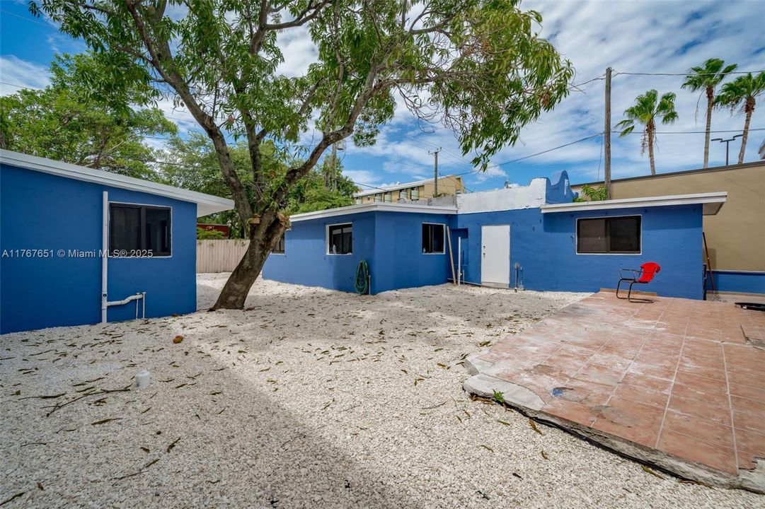 For Sale: $1,350,000 (0 beds, 0 baths, 2156 Square Feet)