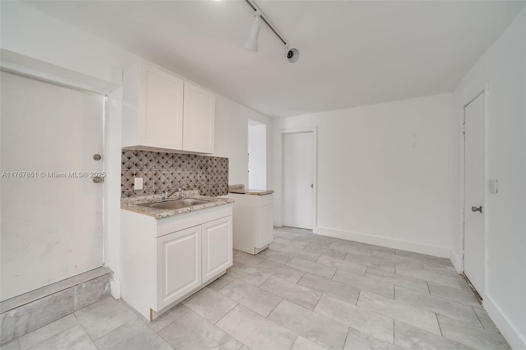 For Sale: $1,350,000 (0 beds, 0 baths, 2156 Square Feet)