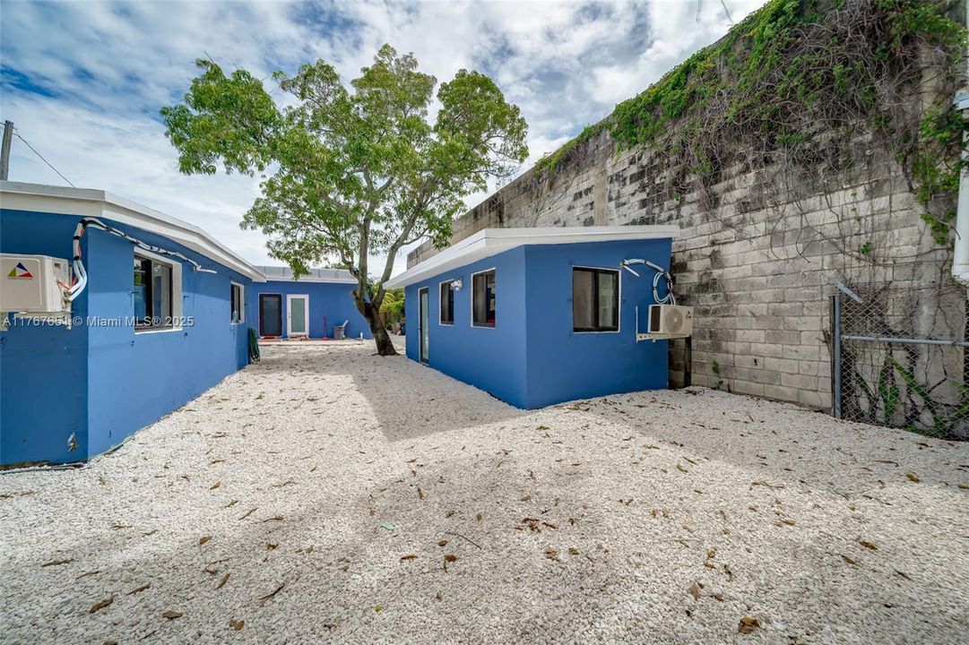 For Sale: $1,350,000 (0 beds, 0 baths, 2156 Square Feet)