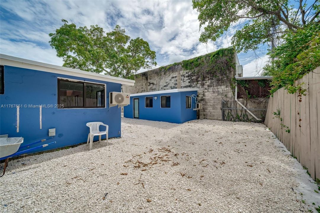 For Sale: $1,350,000 (0 beds, 0 baths, 2156 Square Feet)