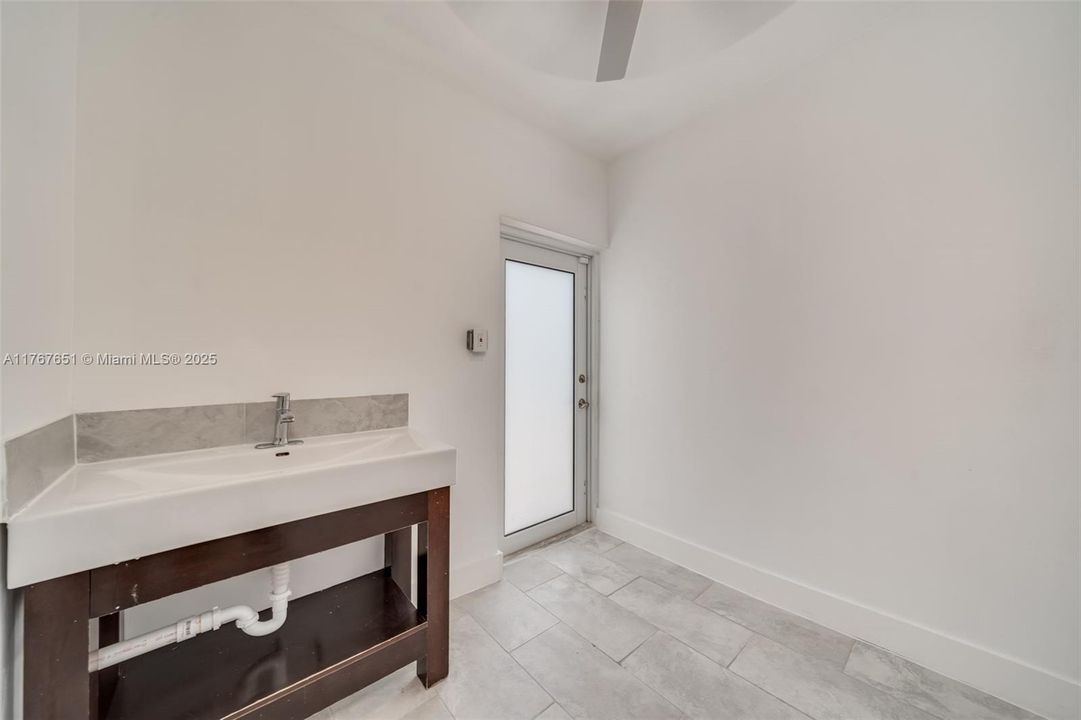 For Sale: $1,350,000 (0 beds, 0 baths, 2156 Square Feet)