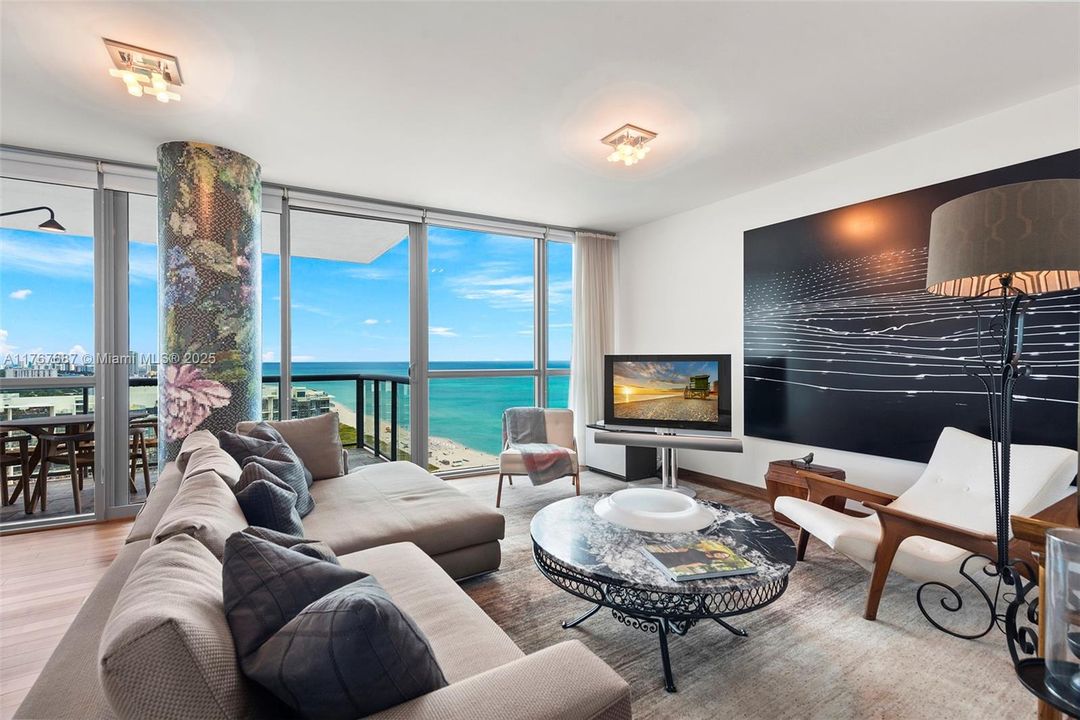 待售: $2,550,000 (1 贝兹, 1 浴室, 821 平方英尺)