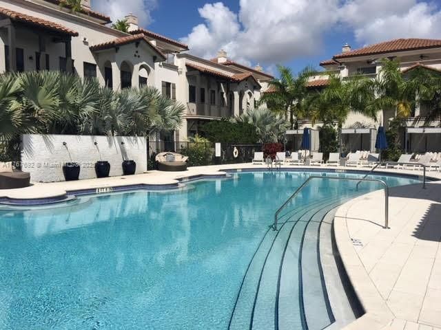 For Rent: $5,600 (4 beds, 3 baths, 2438 Square Feet)