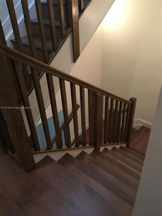 For Rent: $5,600 (4 beds, 3 baths, 2438 Square Feet)