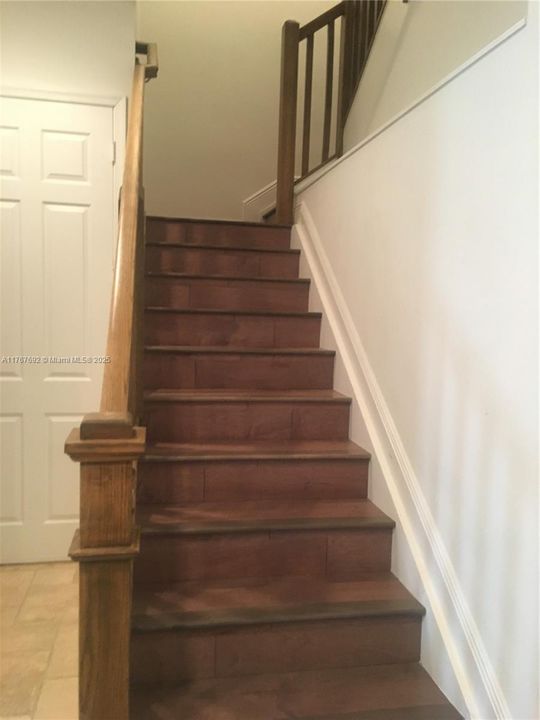 For Rent: $5,600 (4 beds, 3 baths, 2438 Square Feet)