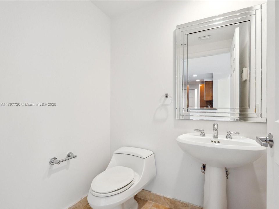 最近租的: $3,885 (2 贝兹, 2 浴室, 1440 平方英尺)