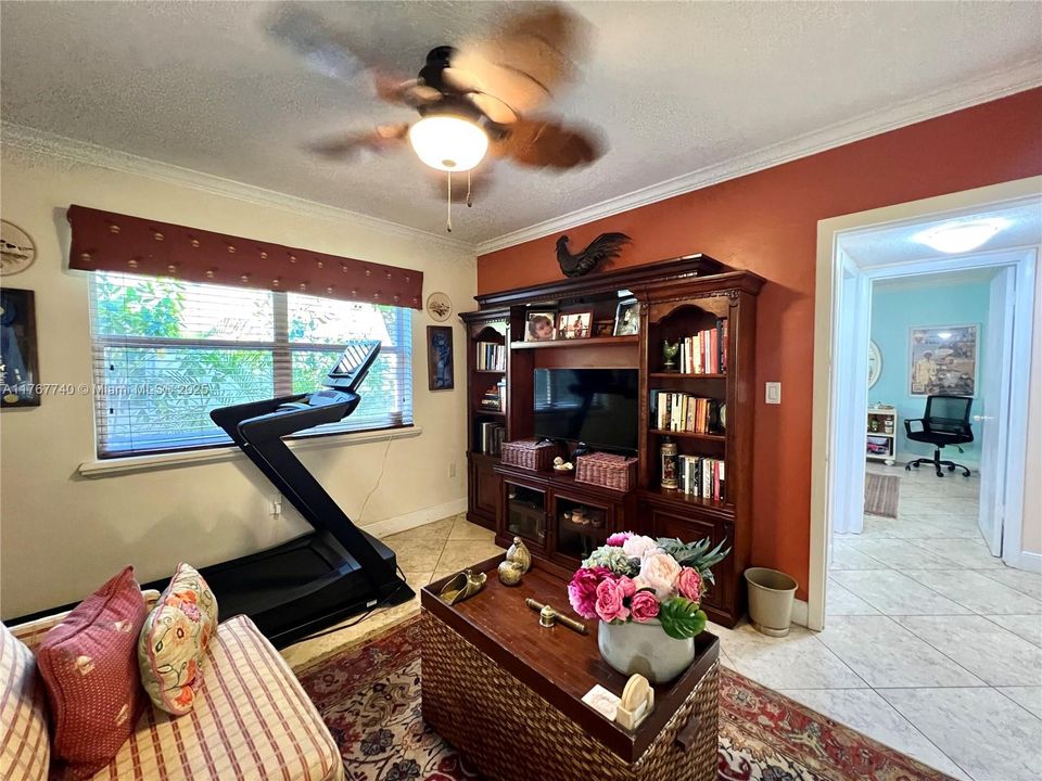 Недавно продано: $995,000 (3 спален, 2 ванн, 1672 Квадратных фут)