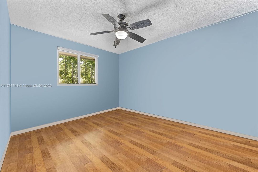 Recently Sold: $625,000 (4 beds, 2 baths, 2226 Square Feet)