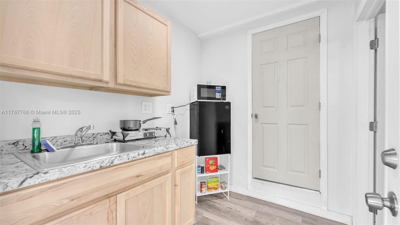 Recientemente alquilado: $1,500 (1 camas, 1 baños, 600 Pies cuadrados)