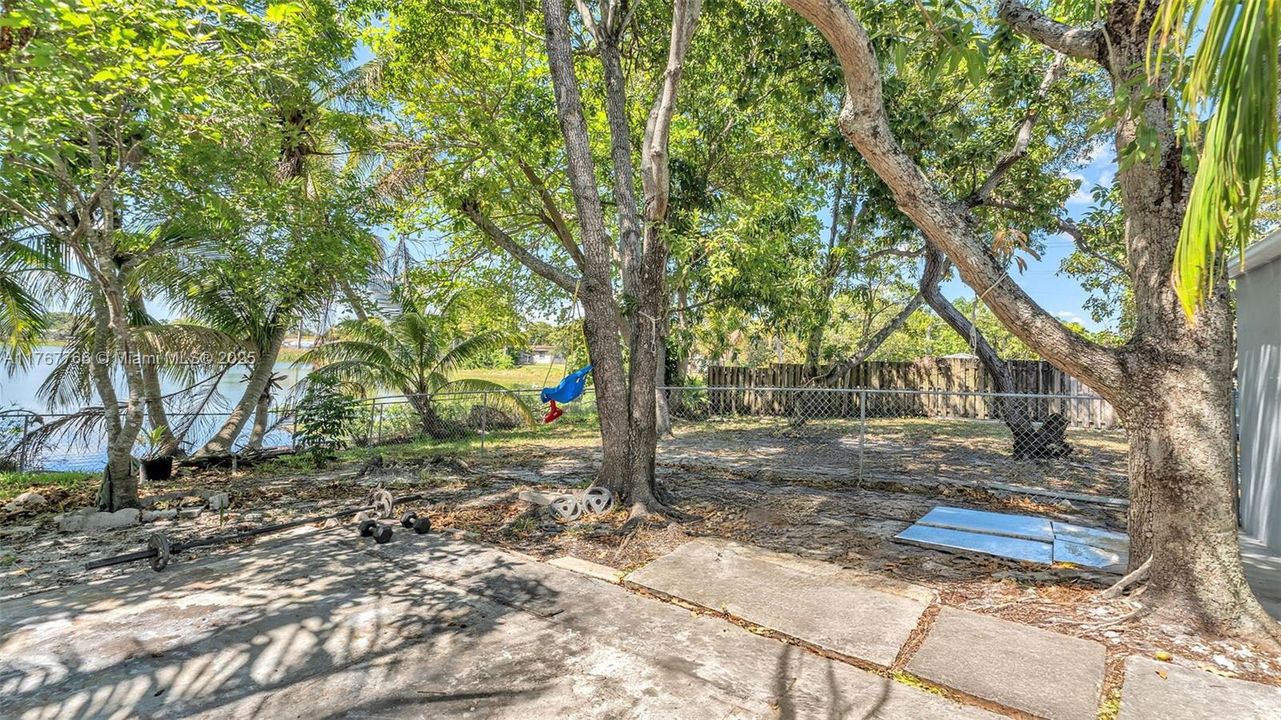 Recientemente alquilado: $1,500 (1 camas, 1 baños, 600 Pies cuadrados)