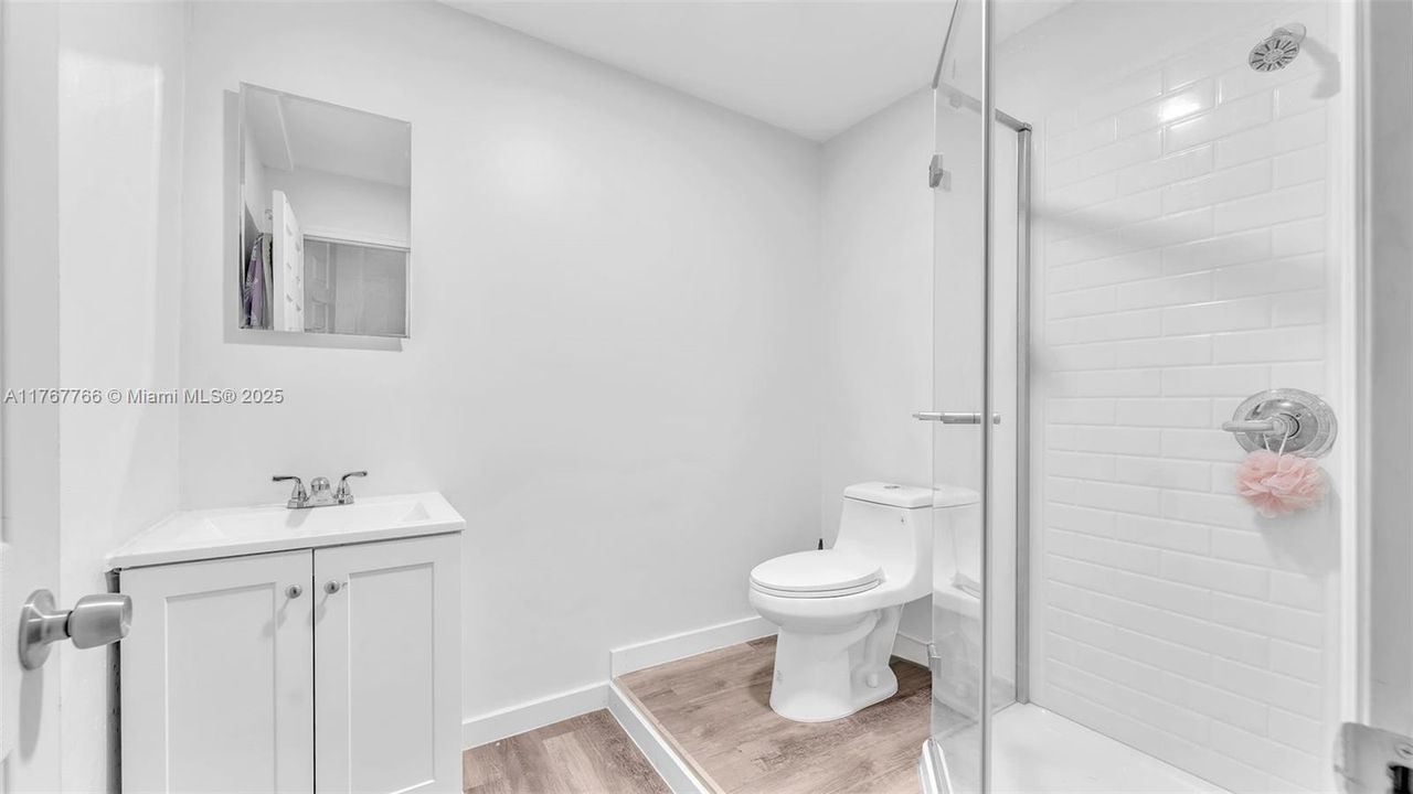 Recientemente alquilado: $1,500 (1 camas, 1 baños, 600 Pies cuadrados)