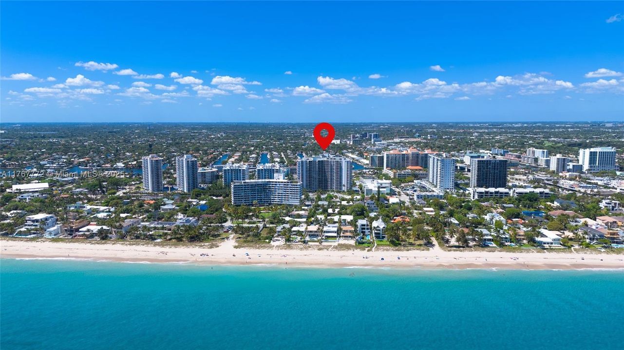 Недавно продано: $665,000 (2 спален, 2 ванн, 1100 Квадратных фут)