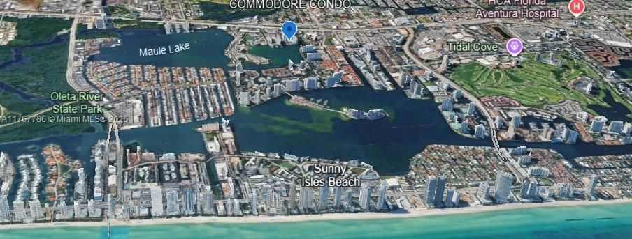 待售: $208,000 (1 贝兹, 1 浴室, 766 平方英尺)