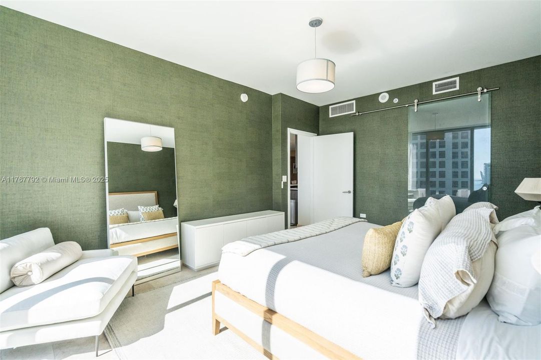 最近租的: $8,600 (3 贝兹, 3 浴室, 1856 平方英尺)