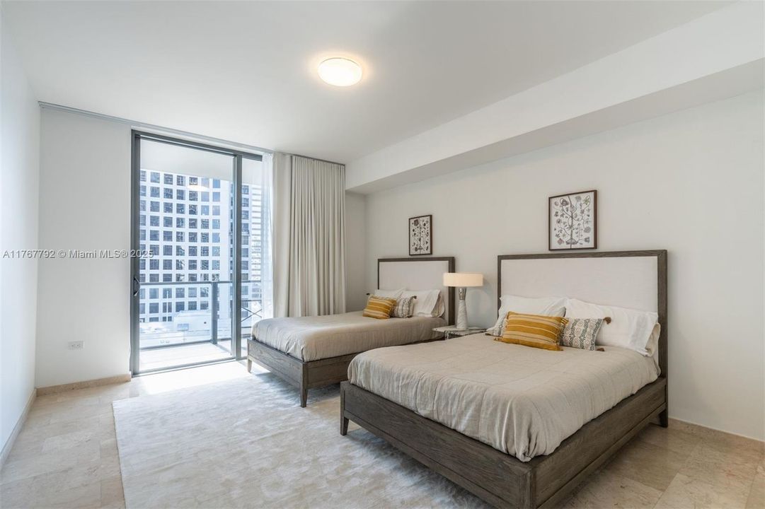 最近租的: $8,600 (3 贝兹, 3 浴室, 1856 平方英尺)