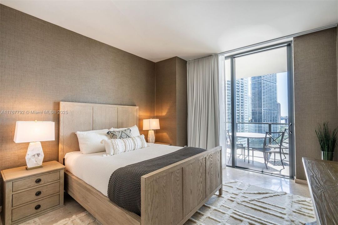 最近租的: $8,600 (3 贝兹, 3 浴室, 1856 平方英尺)