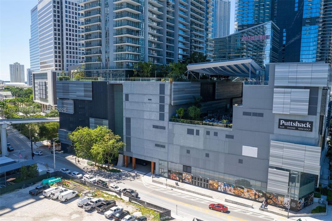 最近租的: $8,600 (3 贝兹, 3 浴室, 1856 平方英尺)