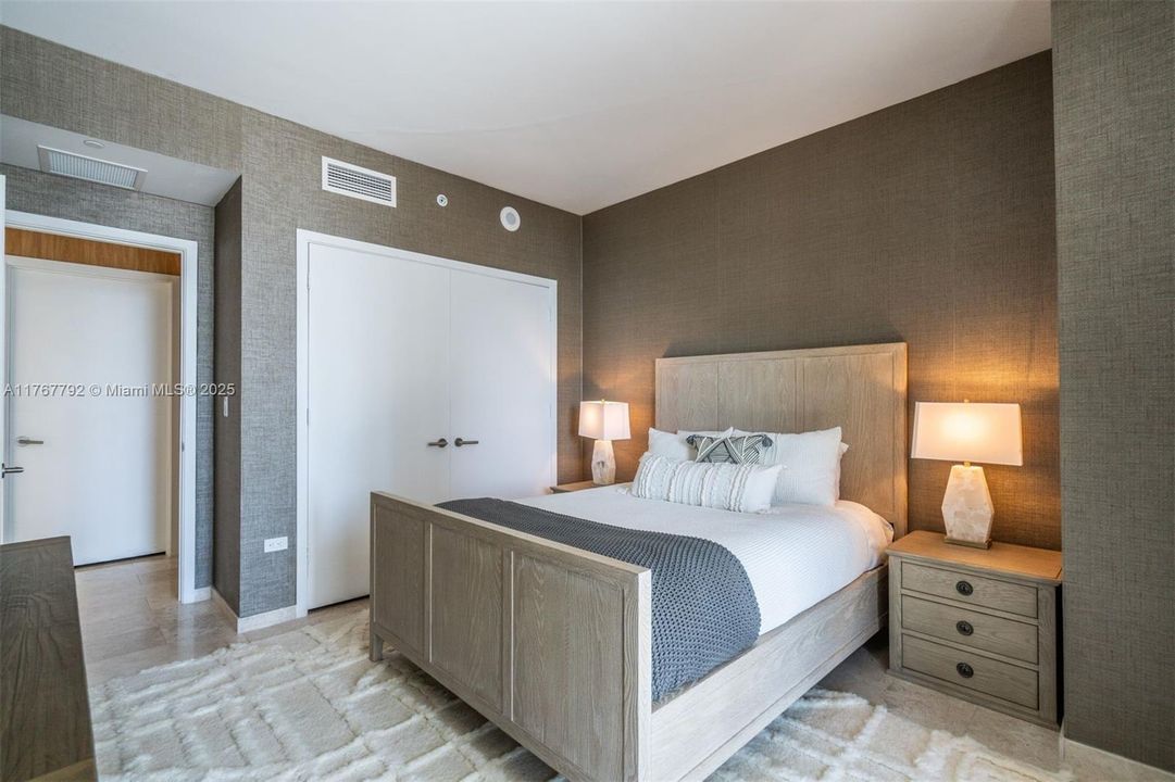 最近租的: $8,600 (3 贝兹, 3 浴室, 1856 平方英尺)