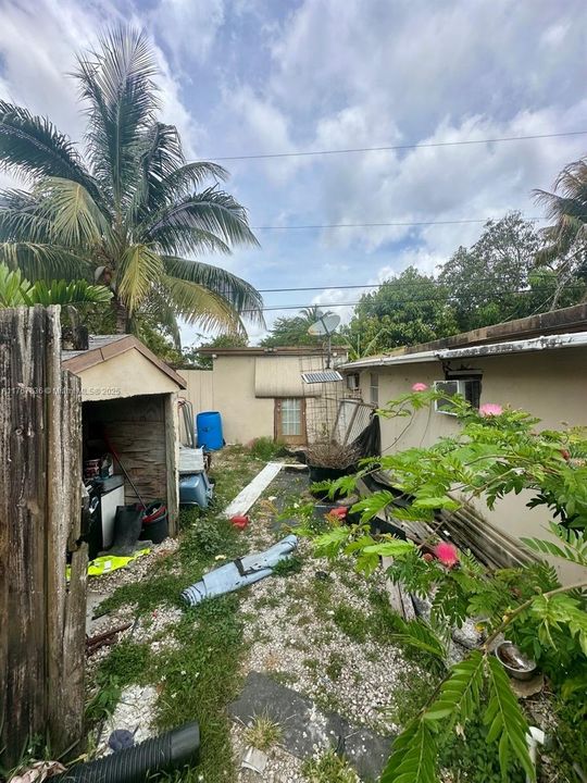 Back, laundry room outside as well