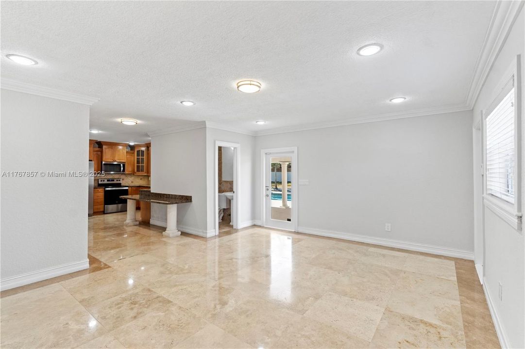 Recently Sold: $1,130,000 (4 beds, 4 baths, 2495 Square Feet)