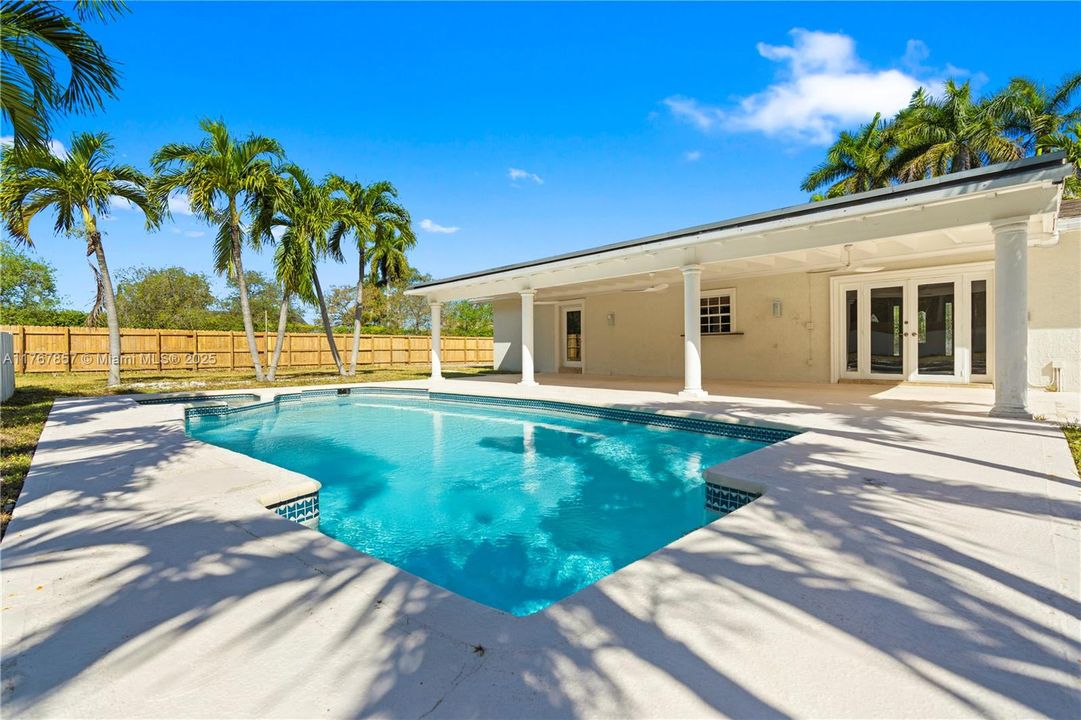 Recently Sold: $1,130,000 (4 beds, 4 baths, 2495 Square Feet)