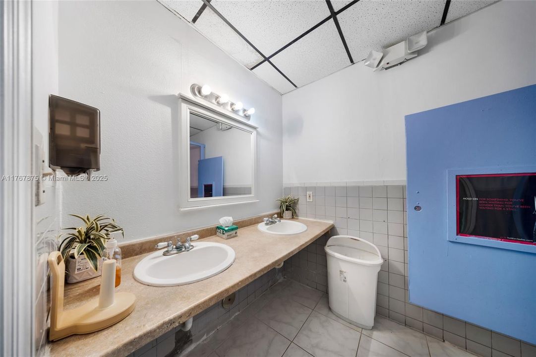 最近租的: $25 (0 贝兹, 0 浴室, 0 平方英尺)