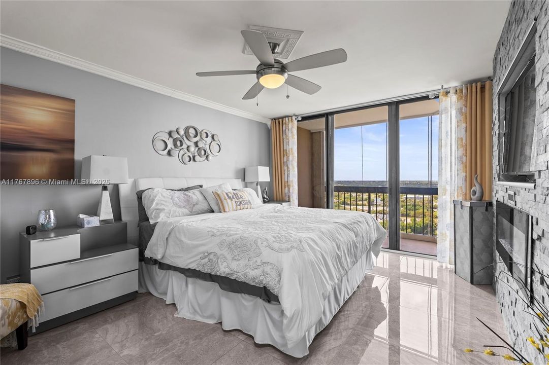 Недавно арендовано: $3,300 (2 спален, 2 ванн, 1294 Квадратных фут)