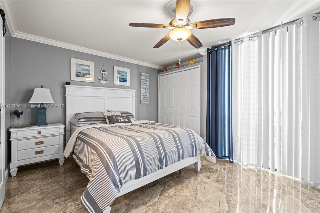 Недавно арендовано: $3,300 (2 спален, 2 ванн, 1294 Квадратных фут)