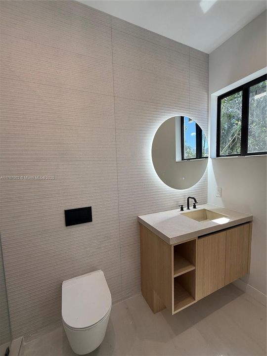 Recently Sold: $3,100,000 (4 beds, 4 baths, 1224 Square Feet)