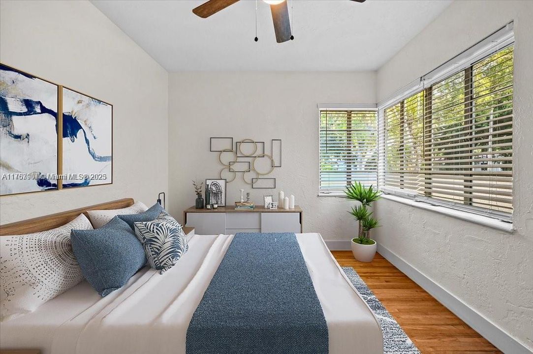 Recently Rented: $2,500 (2 beds, 1 baths, 970 Square Feet)