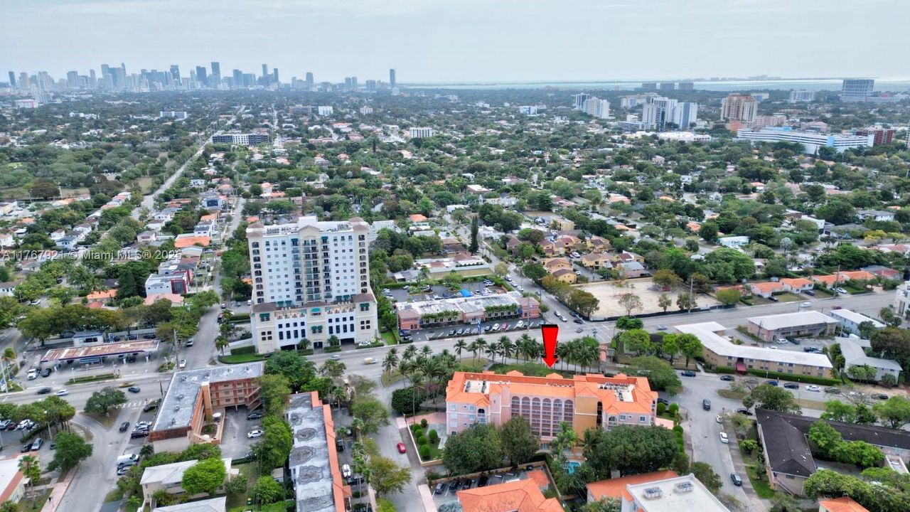 Recently Rented: $3,600 (2 beds, 2 baths, 1030 Square Feet)