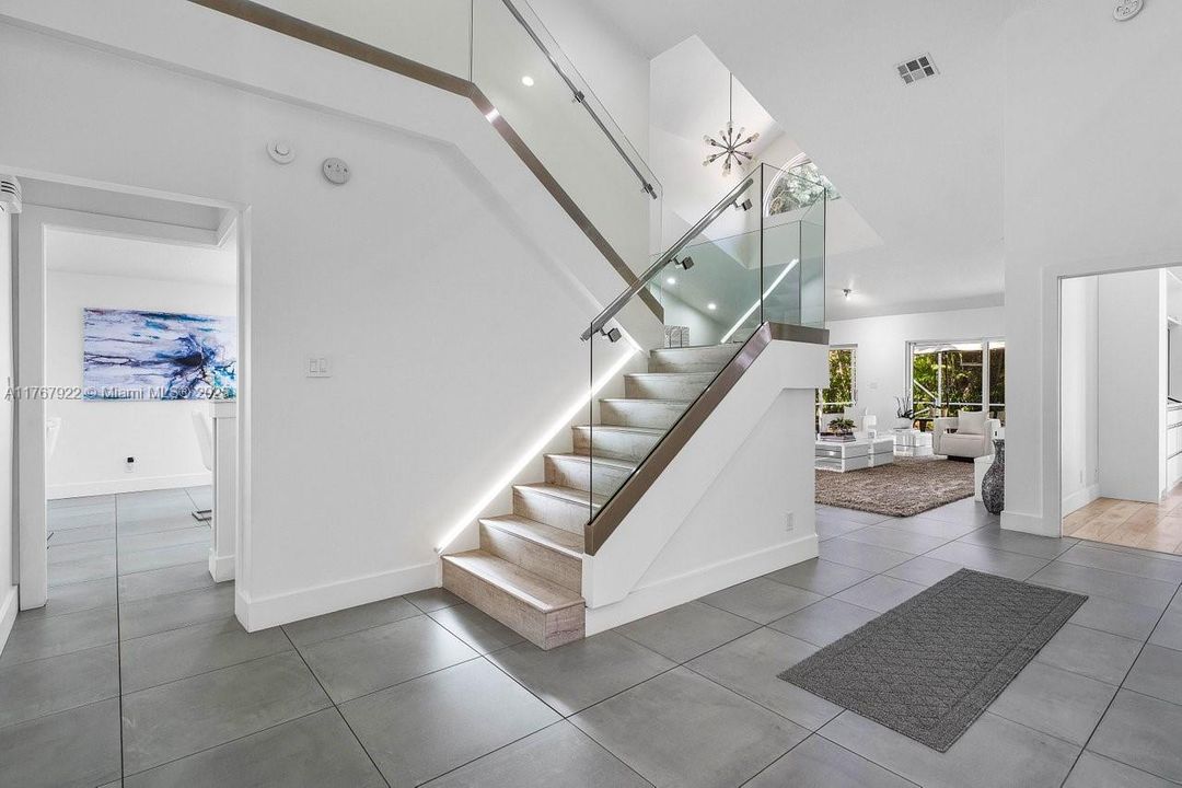 待售: $899,000 (4 贝兹, 4 浴室, 2722 平方英尺)