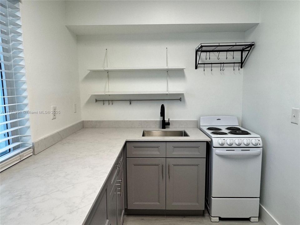 Recently Rented: $1,970 (1 beds, 2 baths, 0 Square Feet)