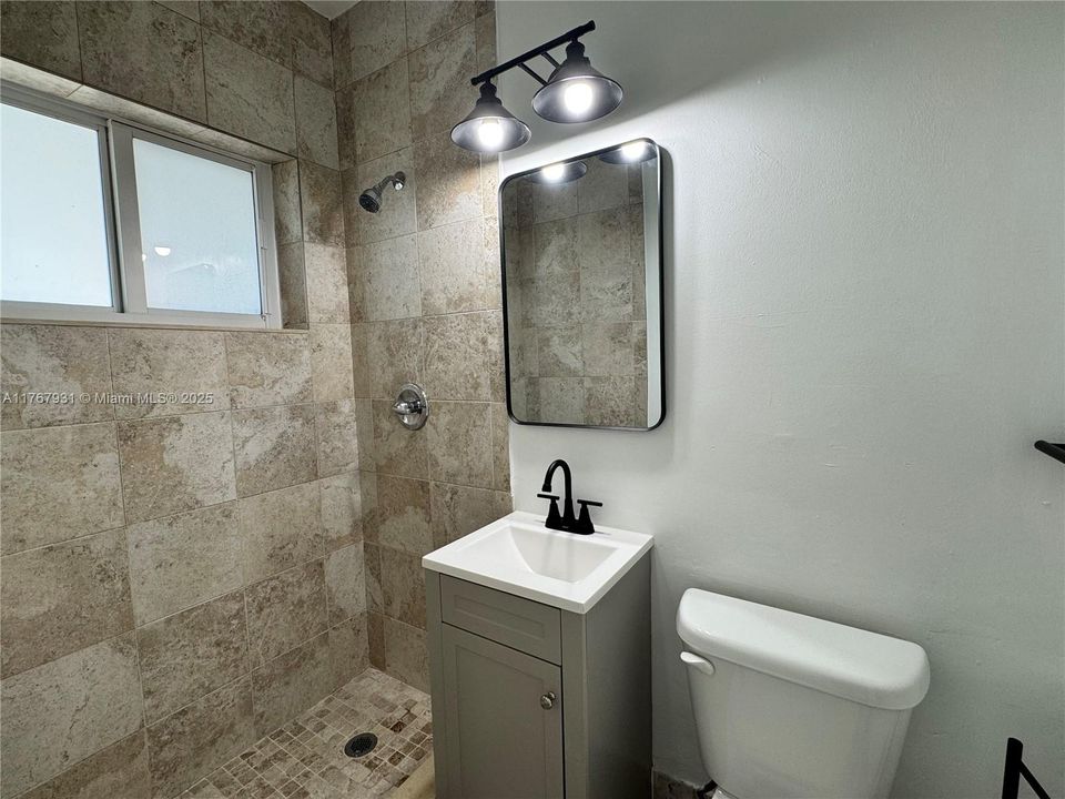 Recently Rented: $1,970 (1 beds, 2 baths, 0 Square Feet)