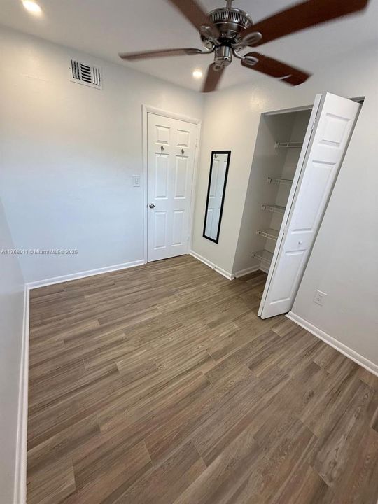 Recently Rented: $2,200 (2 beds, 1 baths, 874 Square Feet)