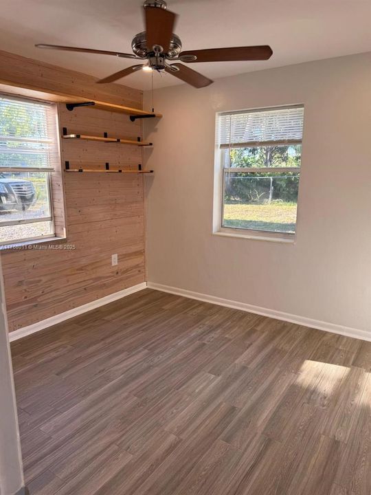 Recently Rented: $2,200 (2 beds, 1 baths, 874 Square Feet)