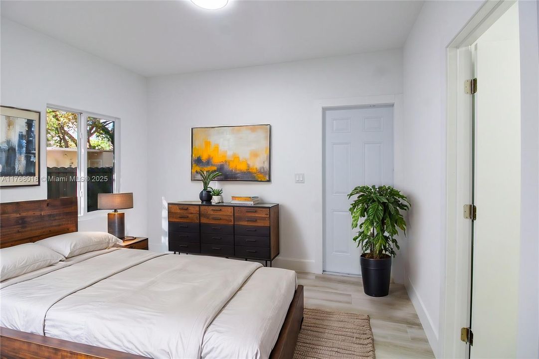 Недавно продано: $649,000 (3 спален, 2 ванн, 1468 Квадратных фут)