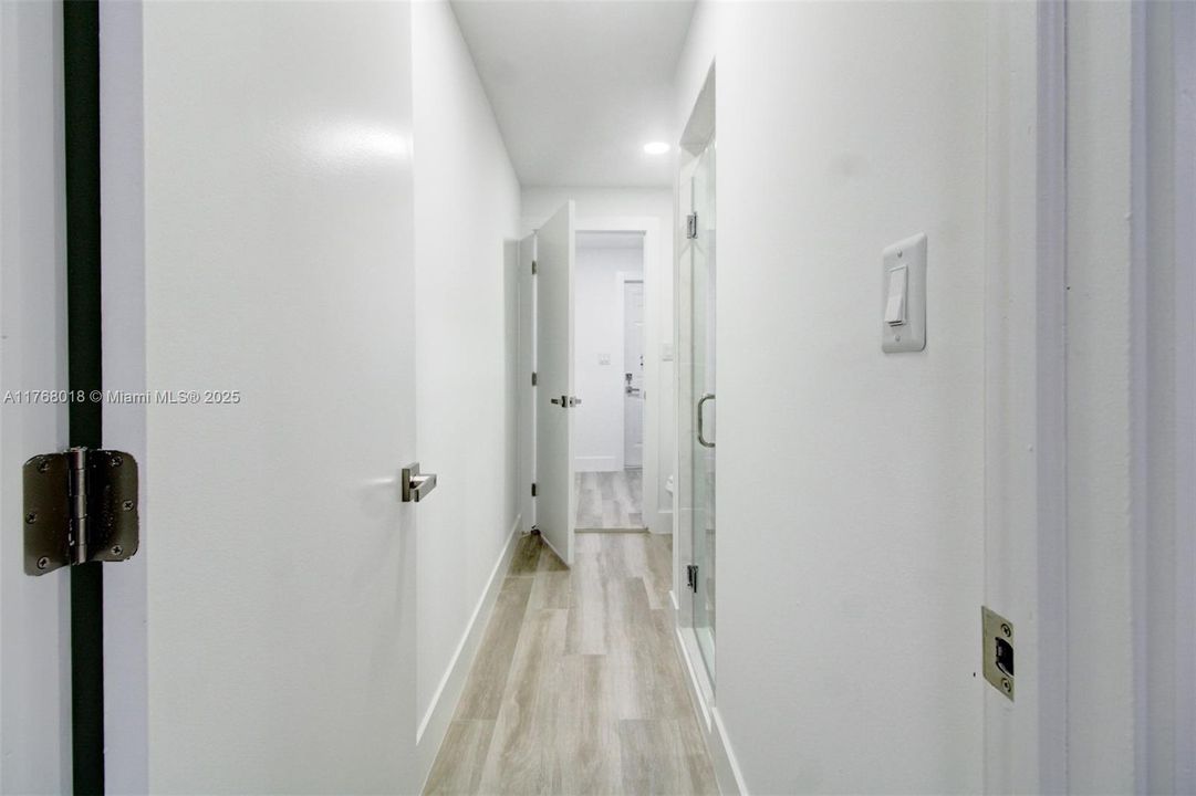 Недавно продано: $649,000 (3 спален, 2 ванн, 1468 Квадратных фут)