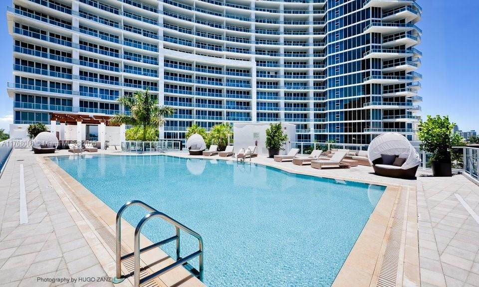 Недавно арендовано: $6,300 (2 спален, 2 ванн, 1128 Квадратных фут)