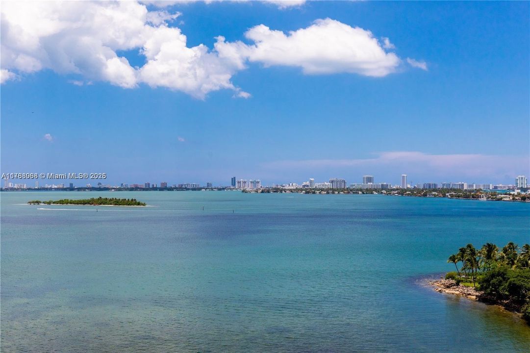 Недавно арендовано: $6,300 (2 спален, 2 ванн, 1128 Квадратных фут)