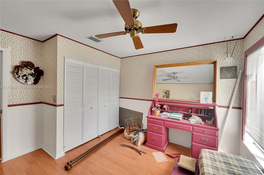 Recently Sold: $625,000 (3 beds, 2 baths, 1791 Square Feet)