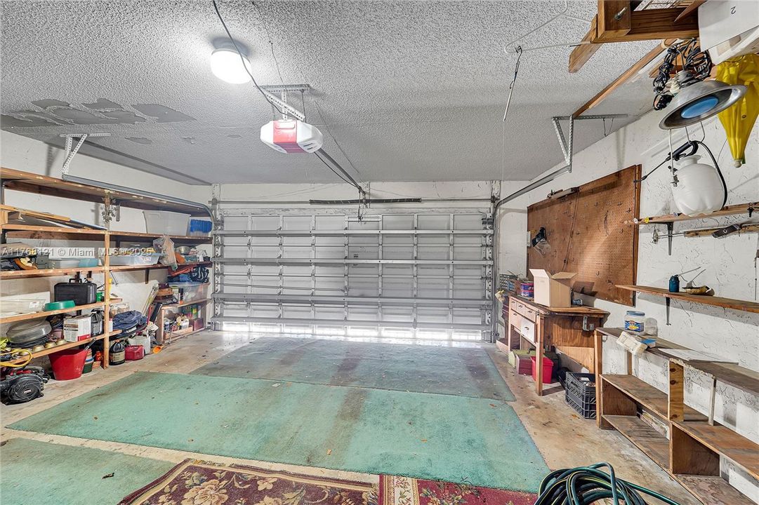 Recently Sold: $625,000 (3 beds, 2 baths, 1791 Square Feet)