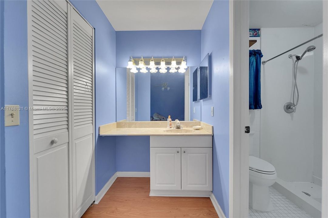 Recently Sold: $625,000 (3 beds, 2 baths, 1791 Square Feet)