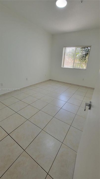 Недавно арендовано: $2,500 (2 спален, 2 ванн, 969 Квадратных фут)