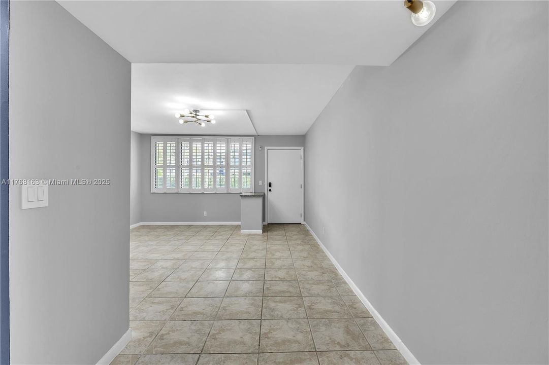 Vendido Recientemente: $179,000 (1 camas, 1 baños, 685 Pies cuadrados)