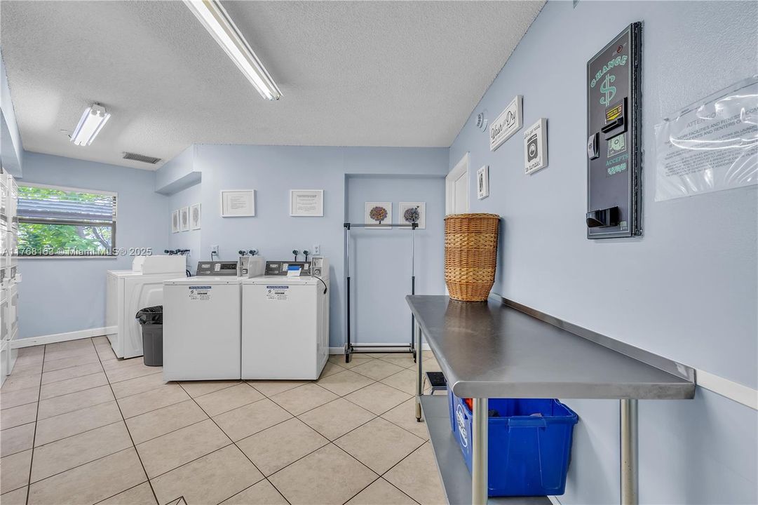 Vendido Recientemente: $179,000 (1 camas, 1 baños, 685 Pies cuadrados)