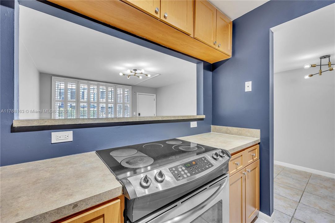 Vendido Recientemente: $179,000 (1 camas, 1 baños, 685 Pies cuadrados)