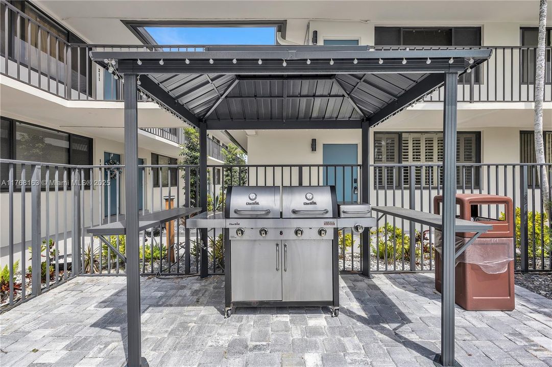 Vendido Recientemente: $179,000 (1 camas, 1 baños, 685 Pies cuadrados)